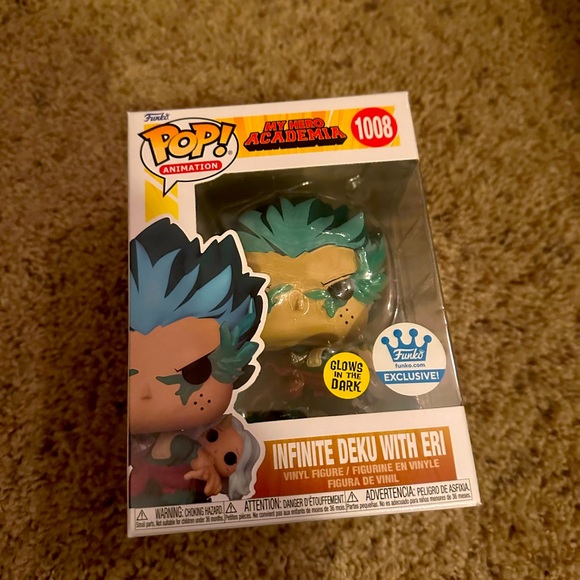 Figurine Pop My Hero Academia #1008 pas cher : Infinite Deku avec Eri - Glow in the Dark